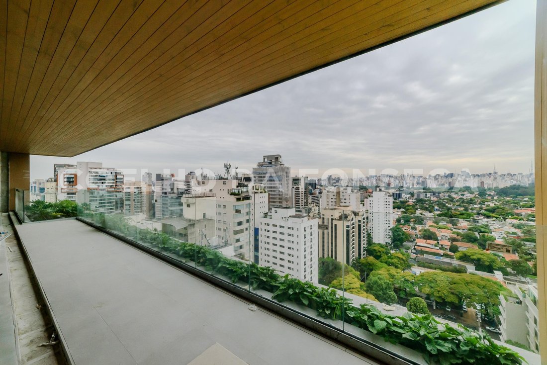 Condo in São Paulo, State of São Paulo, Brazil 2 - 17639318