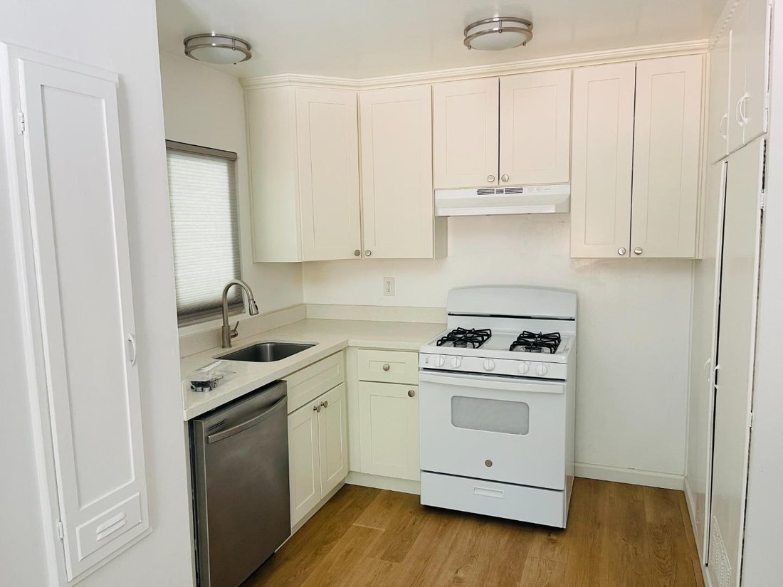 San Jose, California, United States 4 - 17639641