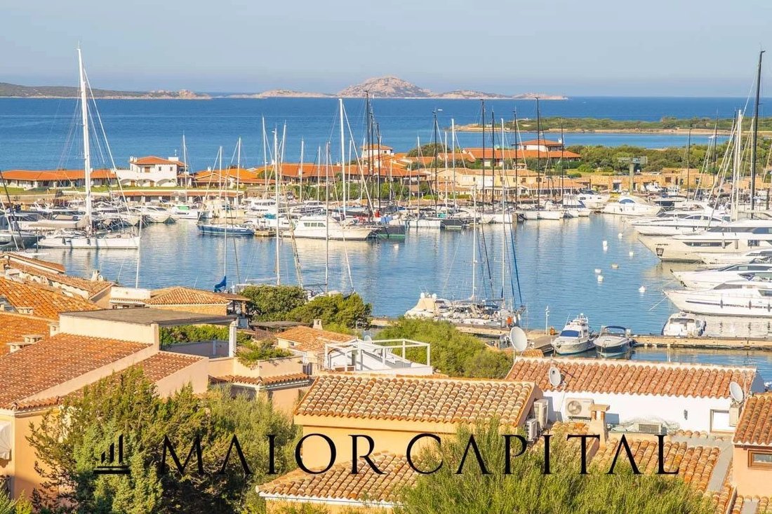 Condo in Center, Olbia, Italy 2 - 17638300