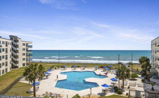 Condo in Pine Knoll Shores, North Carolina, United States 1
