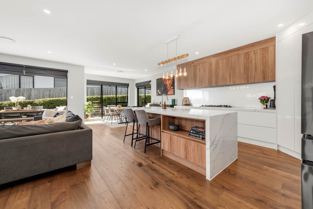 House in Beachlands, Auckland, New Zealand 3 - 16394693