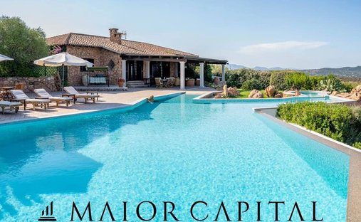 Maison à Loiri, Sardaigne, Italie 1
