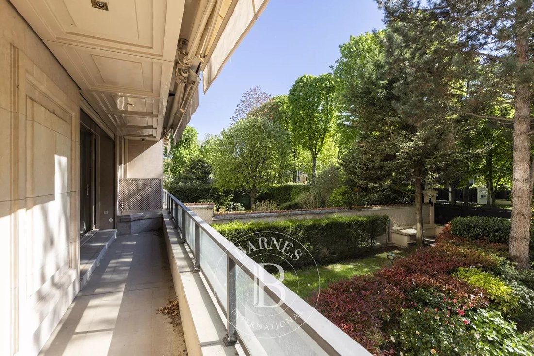 Apartment in La Plaine des Sablons, Neuilly-sur-Seine, France 5 - 17629753