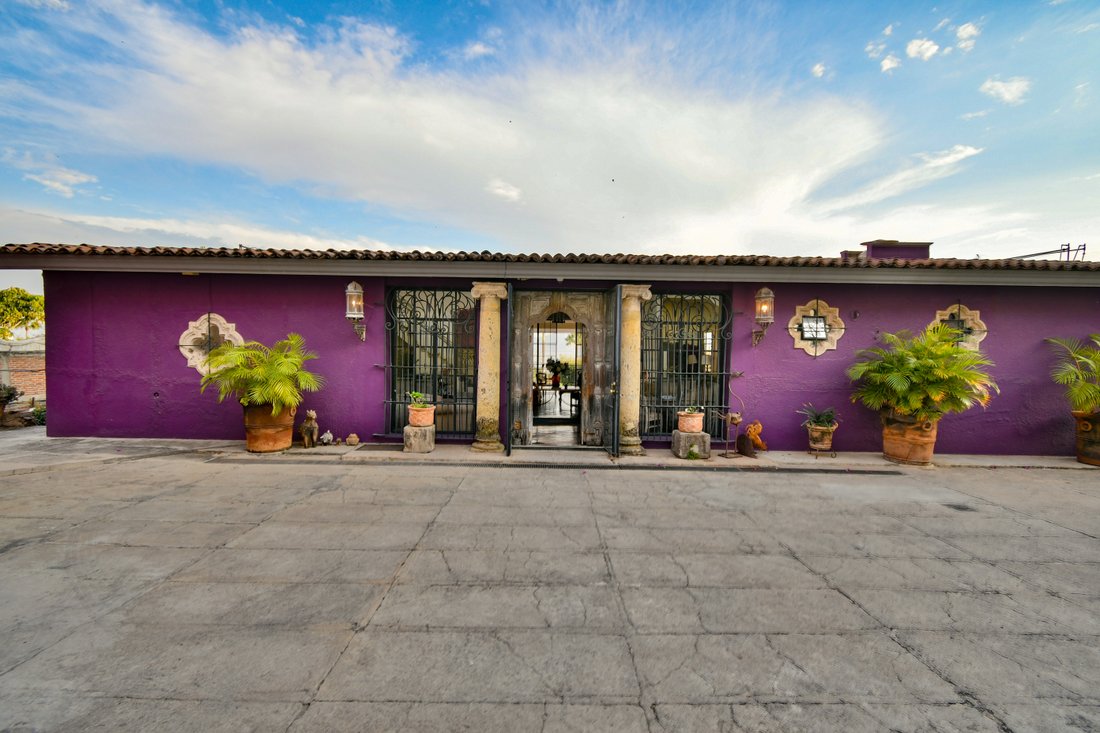Estate in Ajijic, Jalisco, Mexico 3 - 17629621