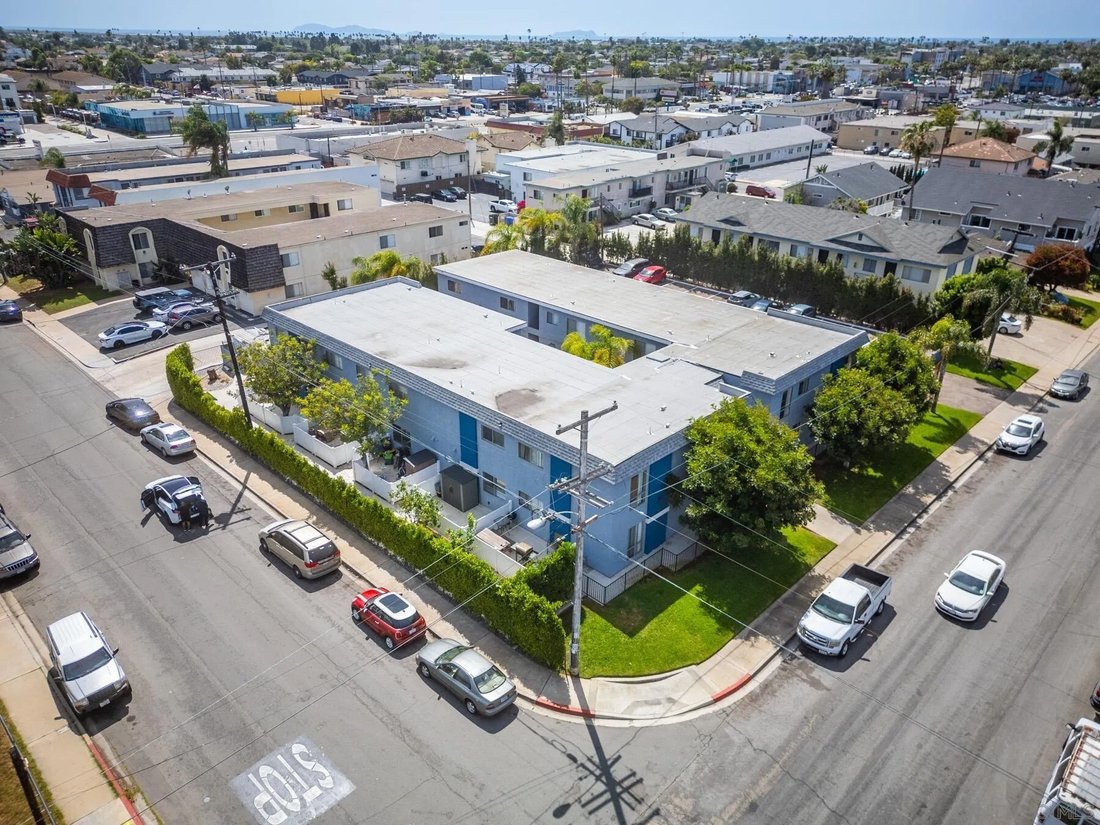 Imperial Beach, California, United States 4 - 17633306