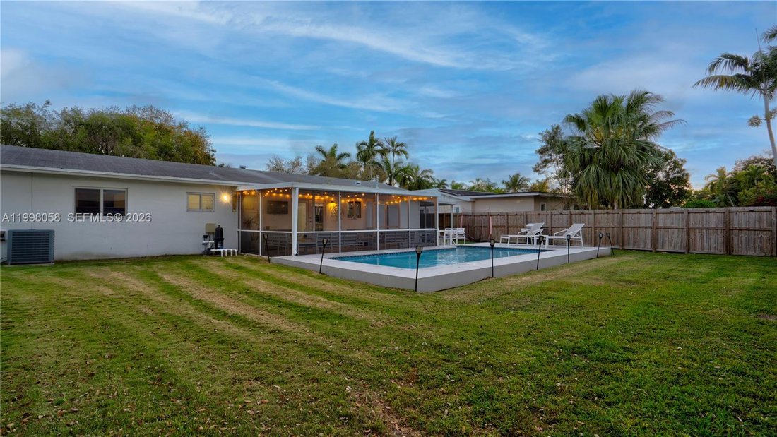 House in Cutler Bay, Florida, United States 3 - 17631054