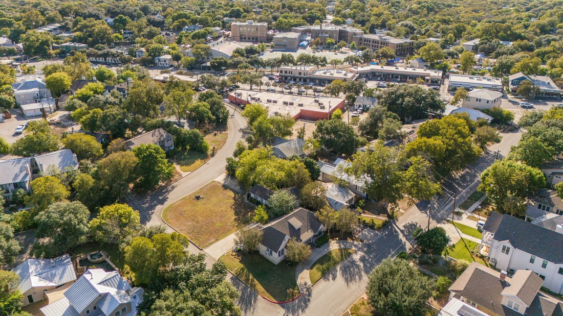 House in San Antonio, Texas, United States 4 - 17636540