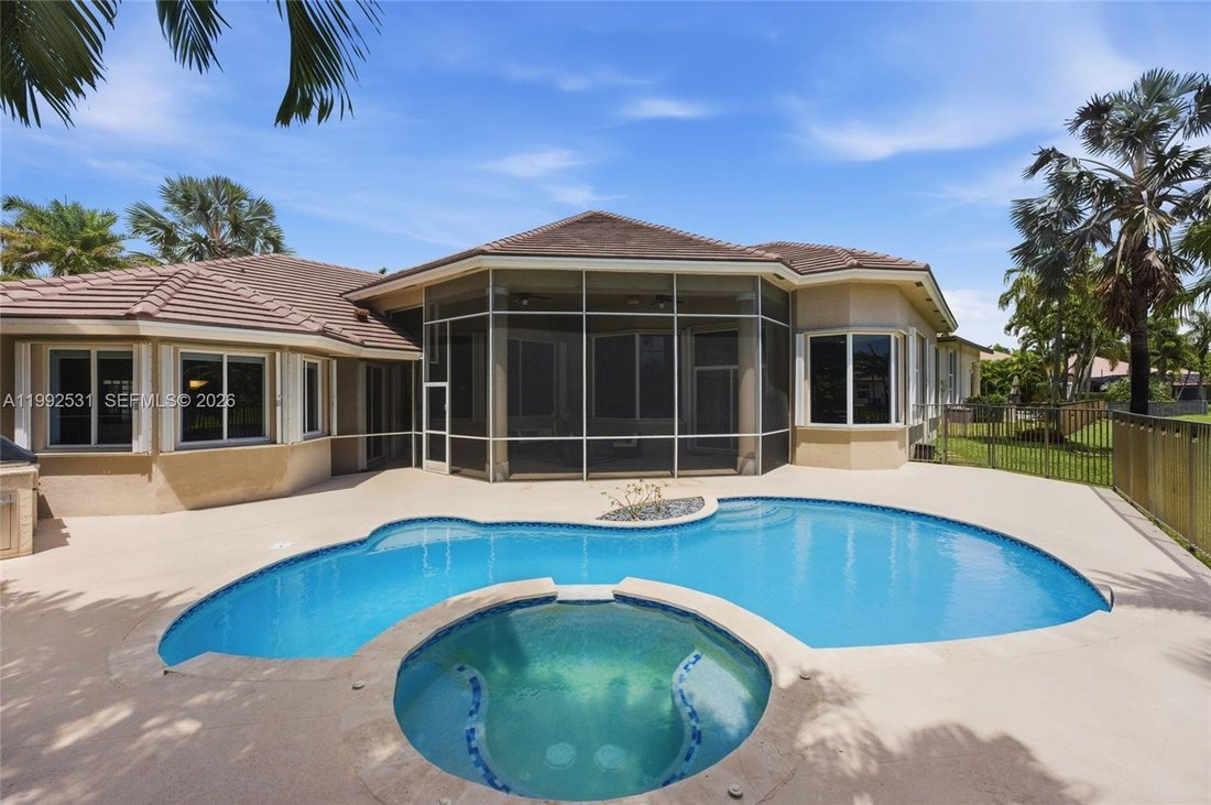 House in Weston, Florida, United States 4 - 17630590