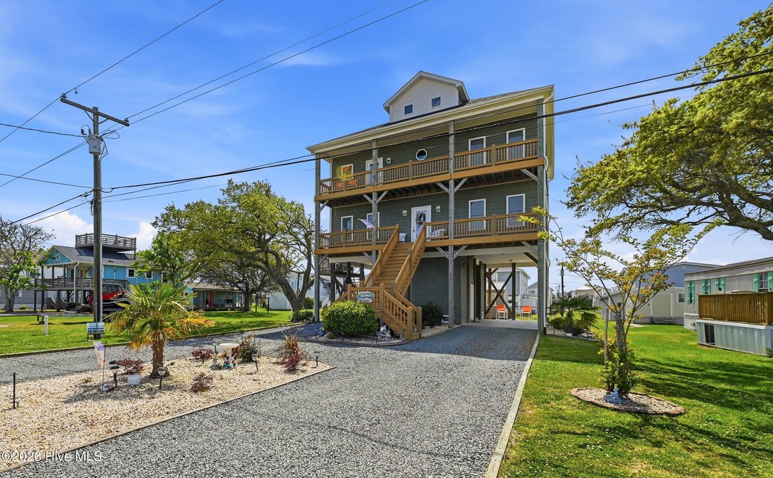 House in Topsail Beach, North Carolina, United States 2 - 17631745