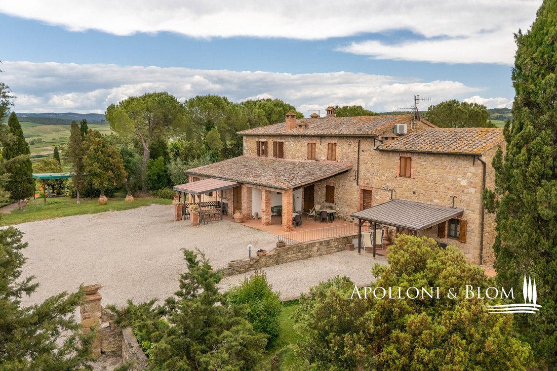 Villa in San Quirico d'Orcia, Tuscany, Italy 2 - 17629598