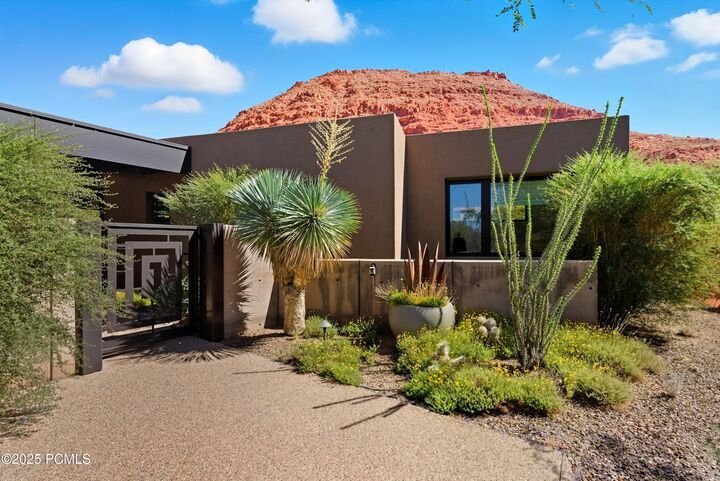 House in Ivins, Utah, United States 4 - 16658815
