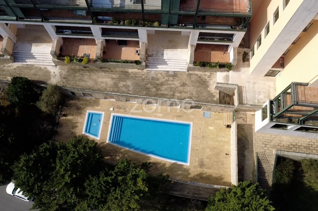 Apartment in Belas, Lisbon, Portugal 1 - 17290428