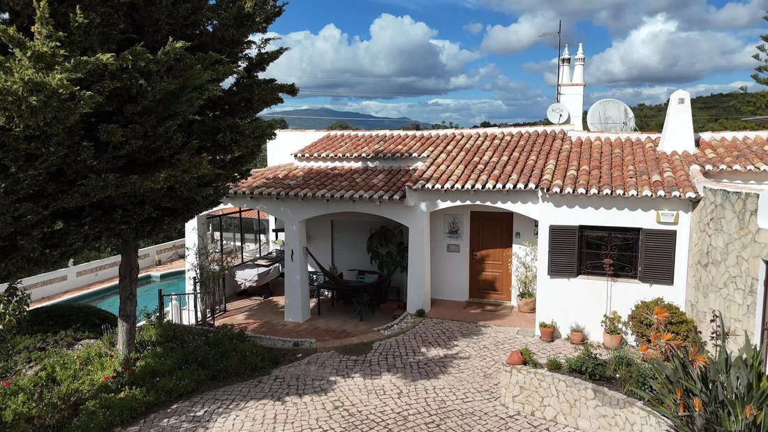 House in Mexilhoeira Grande, Algarve, Portugal 4 - 17633604