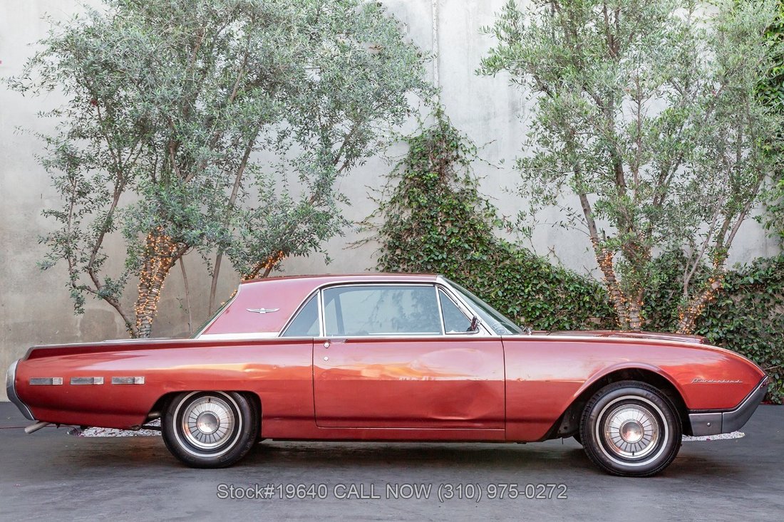 Ford Thunderbird in Los Angeles, CA 4 - 17629938