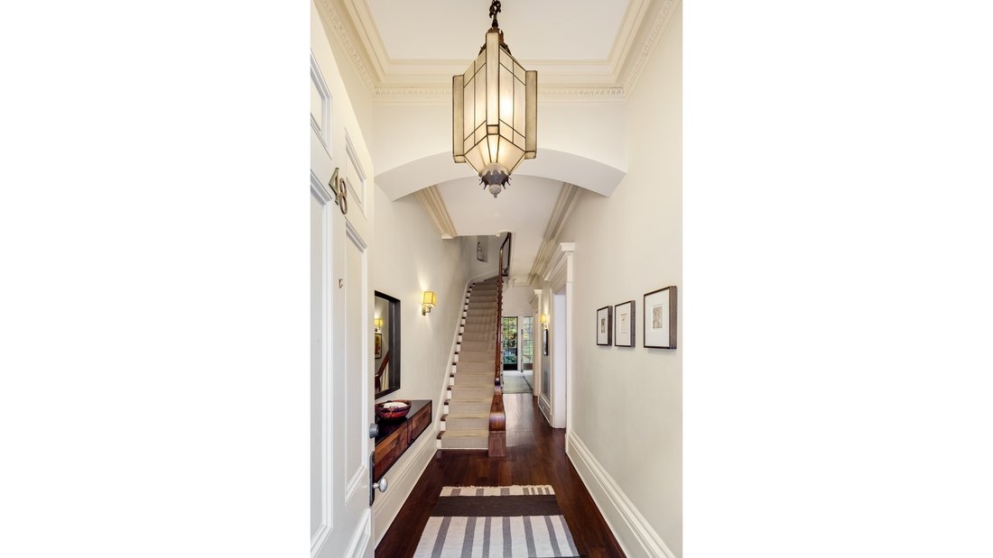 House in New York, New York, United States 3 - 17628846