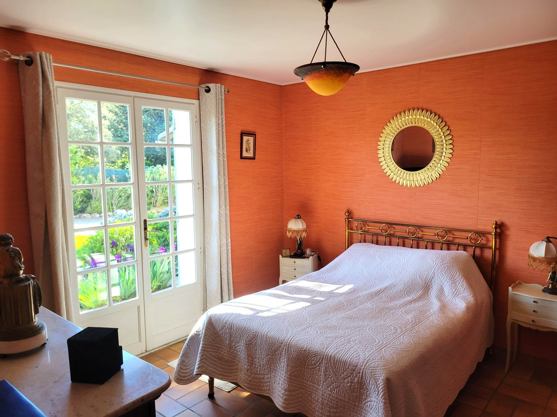 Villa in Ouest, Rochefort-du-Gard, France 5 - 17629434