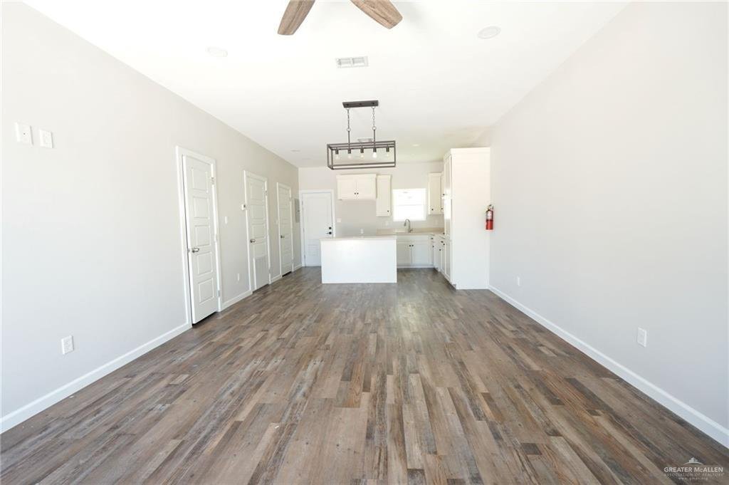Apartment in Edinburg, Texas, United States 4 - 17630785