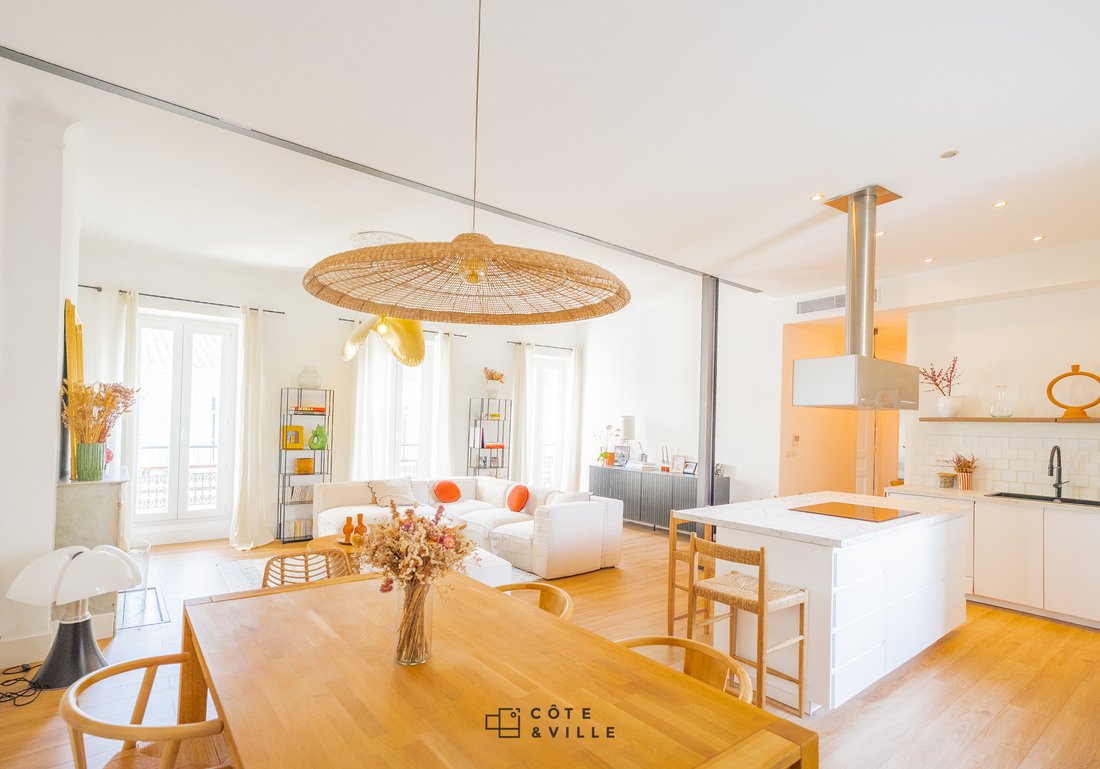 Apartment in Castellane, 6e Arrondissement, Marseille 5 - 17632474