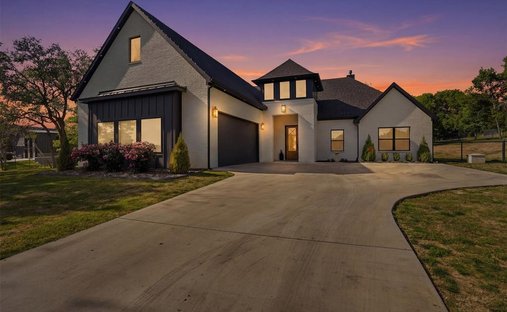House in Azle, Texas, United States 1