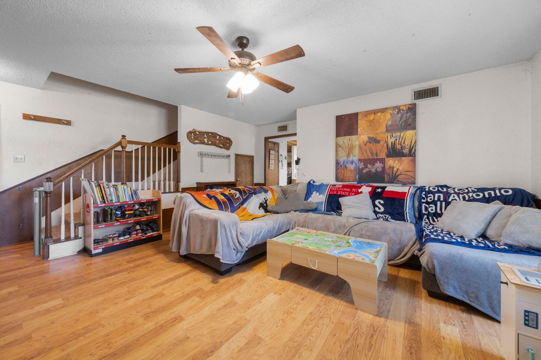 Farm Ranch in Pleasanton, Texas, United States 5 - 17639627