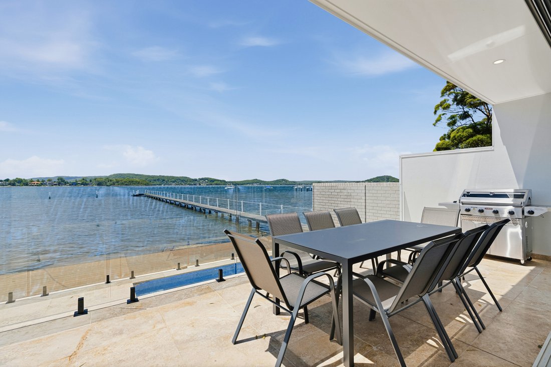 House in Point Clare, New South Wales, Australia 3 - 17641629