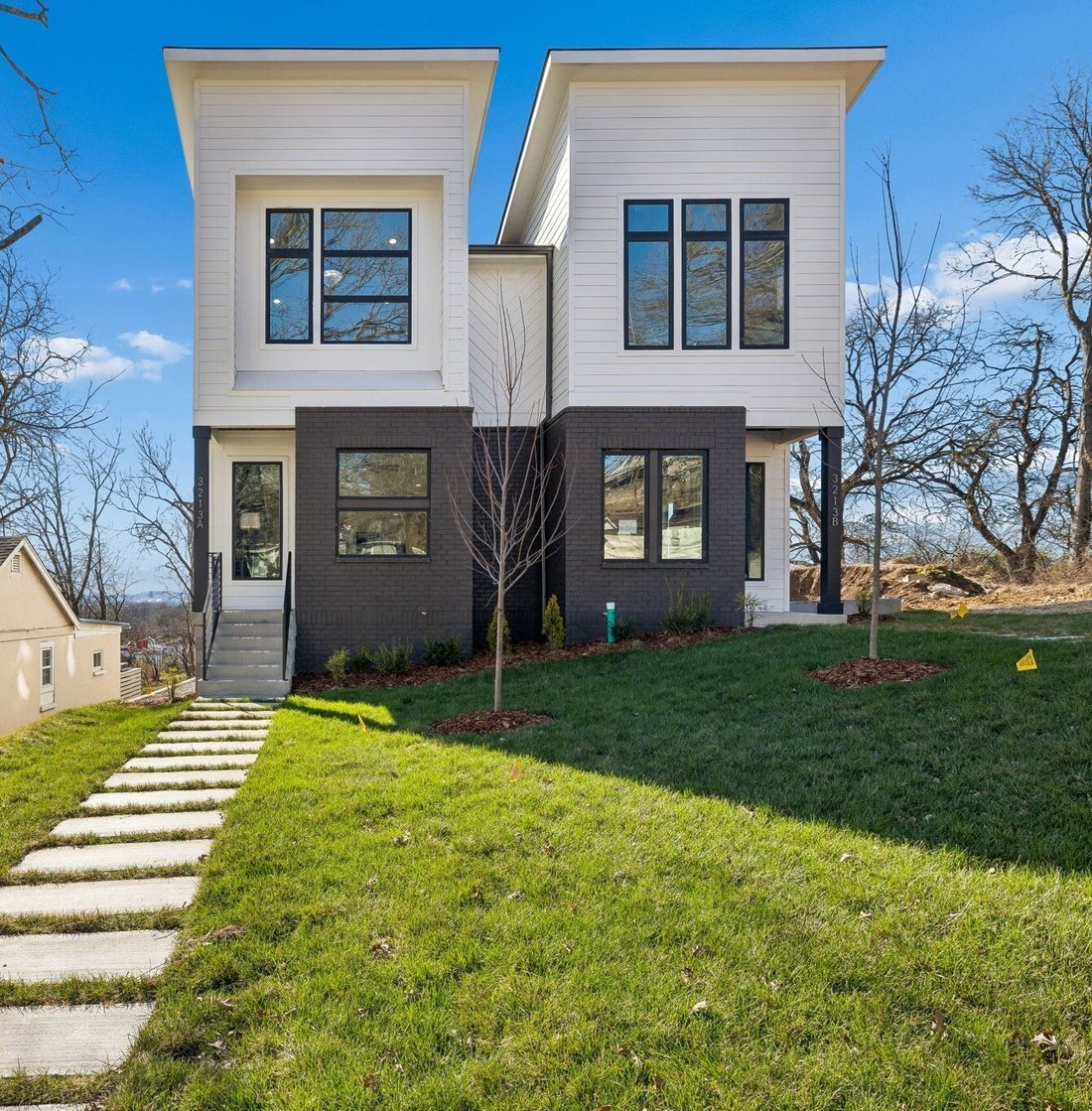 Co Op in Nashville, Tennessee, United States 3 - 17639091