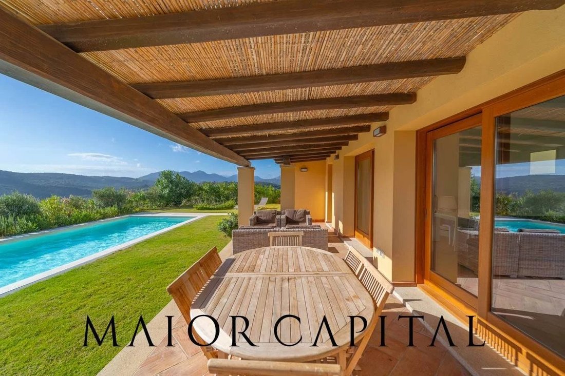 House in Center, Olbia, Italy 5 - 17637922