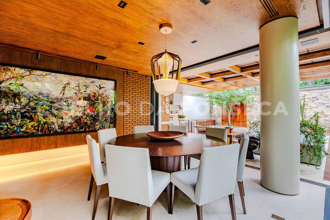 Condo in São Paulo, State of São Paulo, Brazil 4 - 17639932