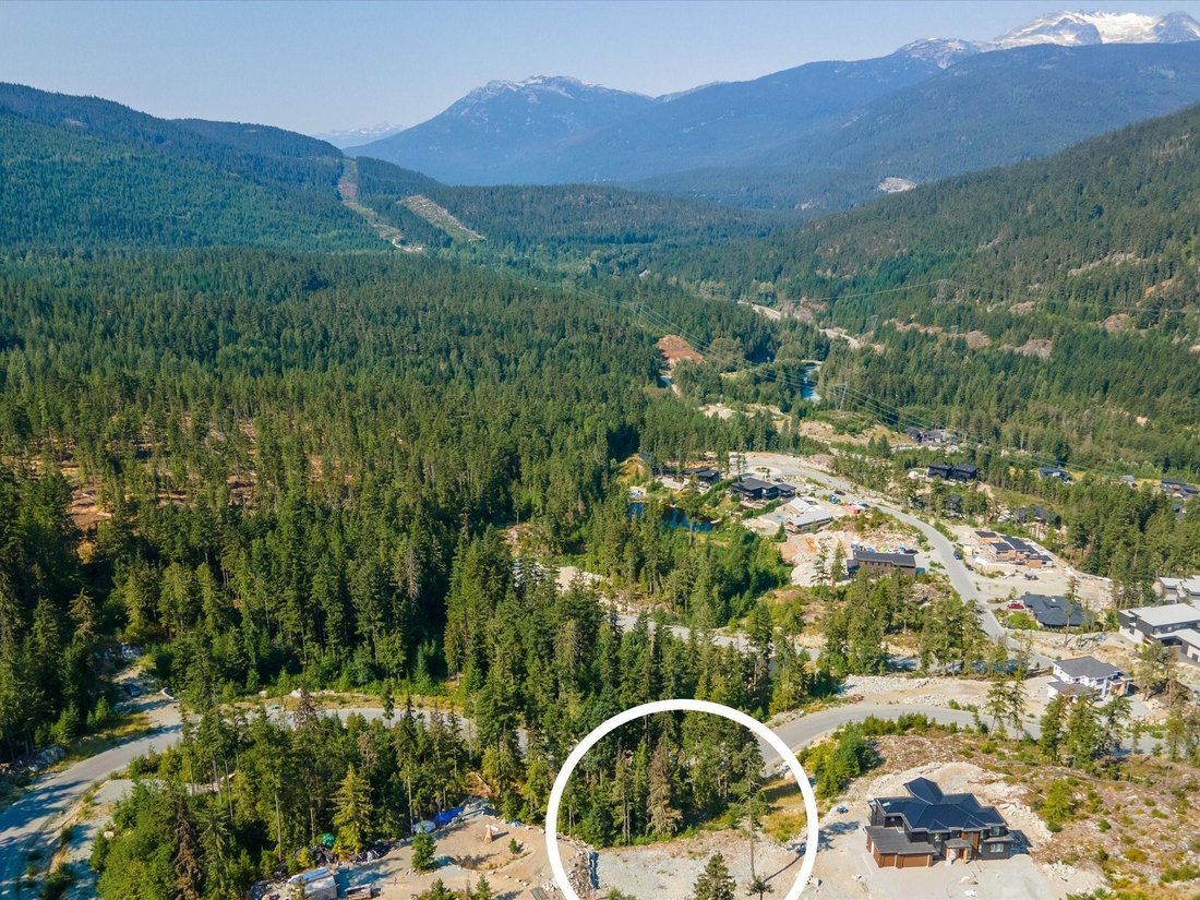 House in Whistler, British Columbia, Canada 1 - 17636337