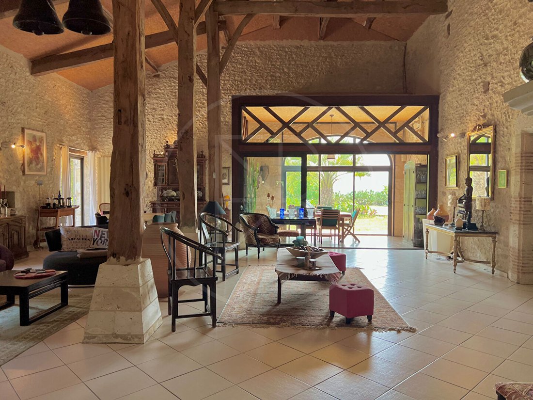 Villa in Duras, Nouvelle-Aquitaine, France 5 - 17629109