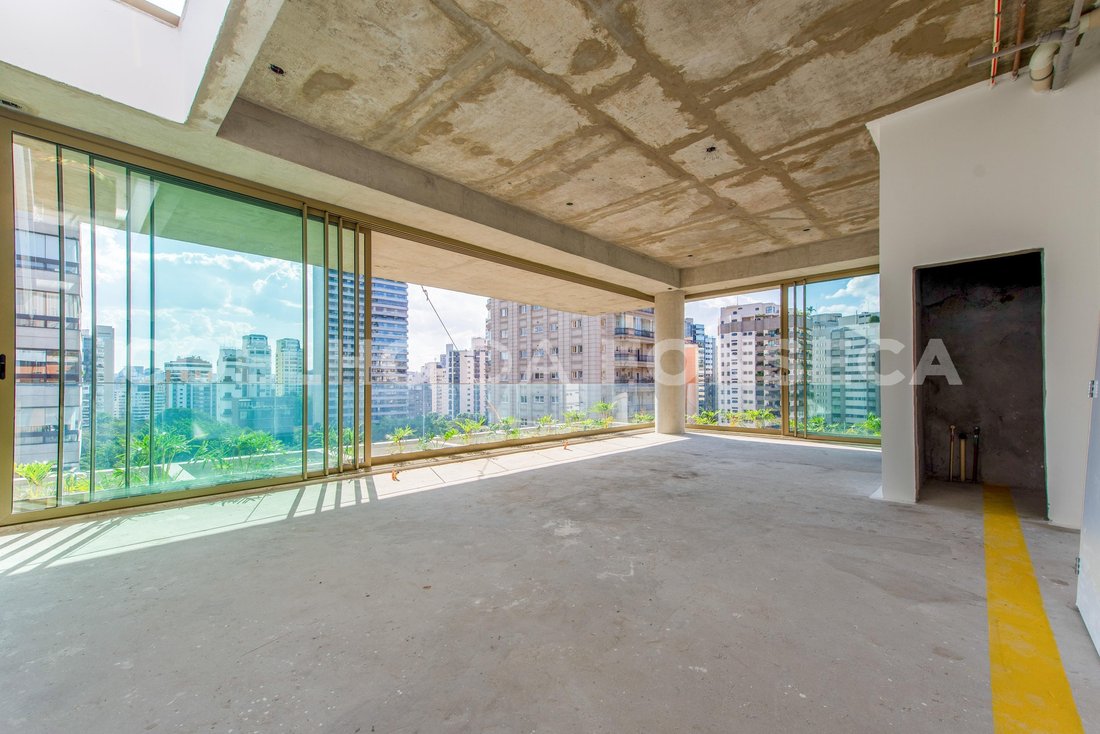 Condo in São Paulo, State of São Paulo, Brazil 1 - 16191727