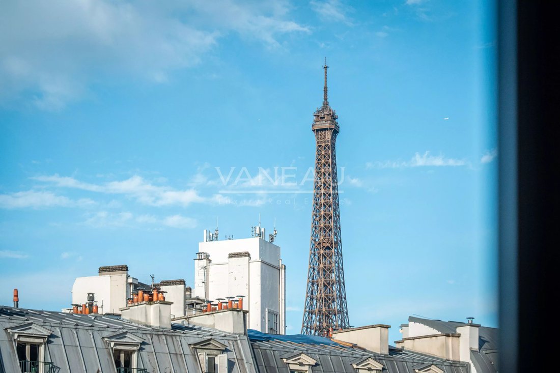Apartment in Gros Caillou, Paris 7e Arrondissement, Paris 3 - 17633786