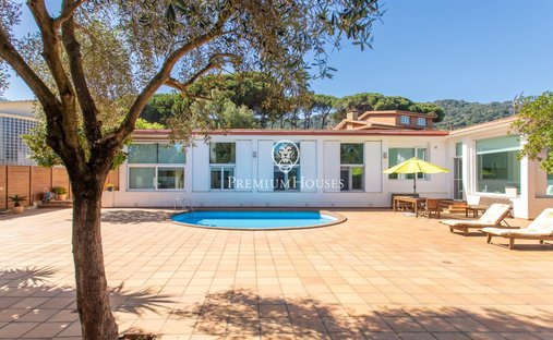 Haus in Argentona, Katalonien, Spanien 1