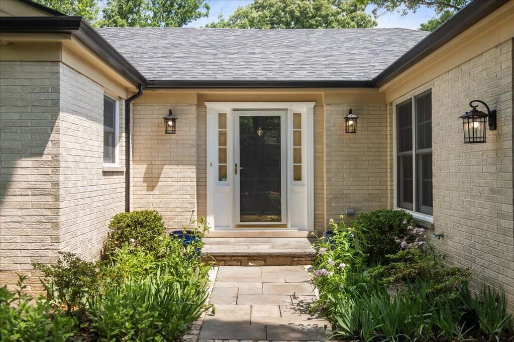 House in Lake Bluff, Illinois, United States 2 - 17642529