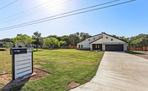 House in Cedar Creek, Texas, United States 1