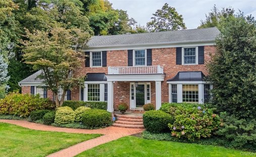 House in Halesite, New York, United States 1