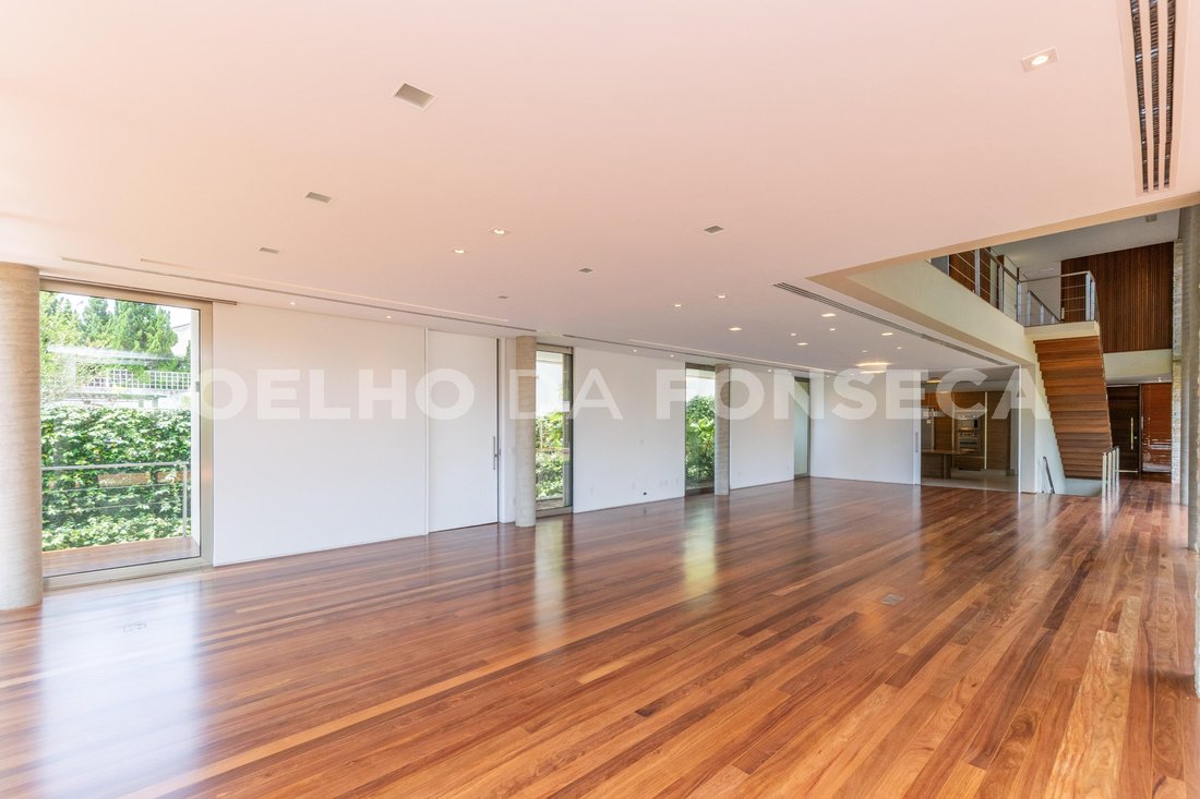 Condo in Brazil 3 - 17637908