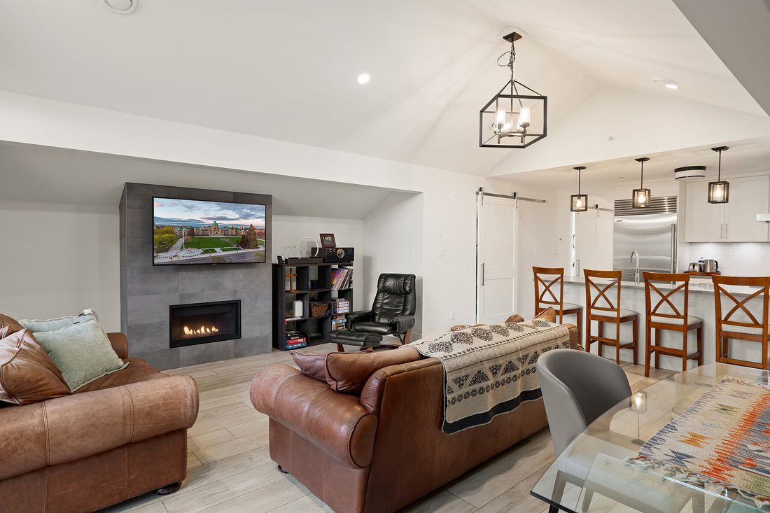 Condo in Langford, British Columbia, Canada 3 - 17630470