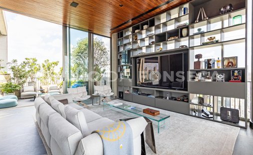 Condo in São Paulo, State of São Paulo, Brazil 1