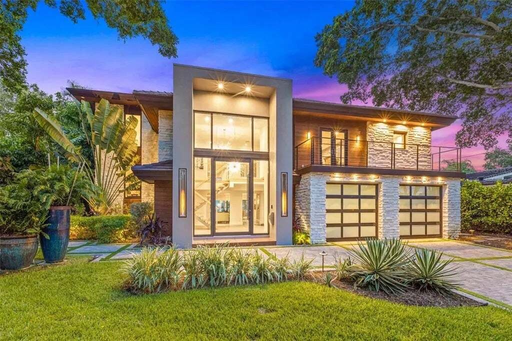 House in St. Petersburg, Florida, United States 2 - 16019088