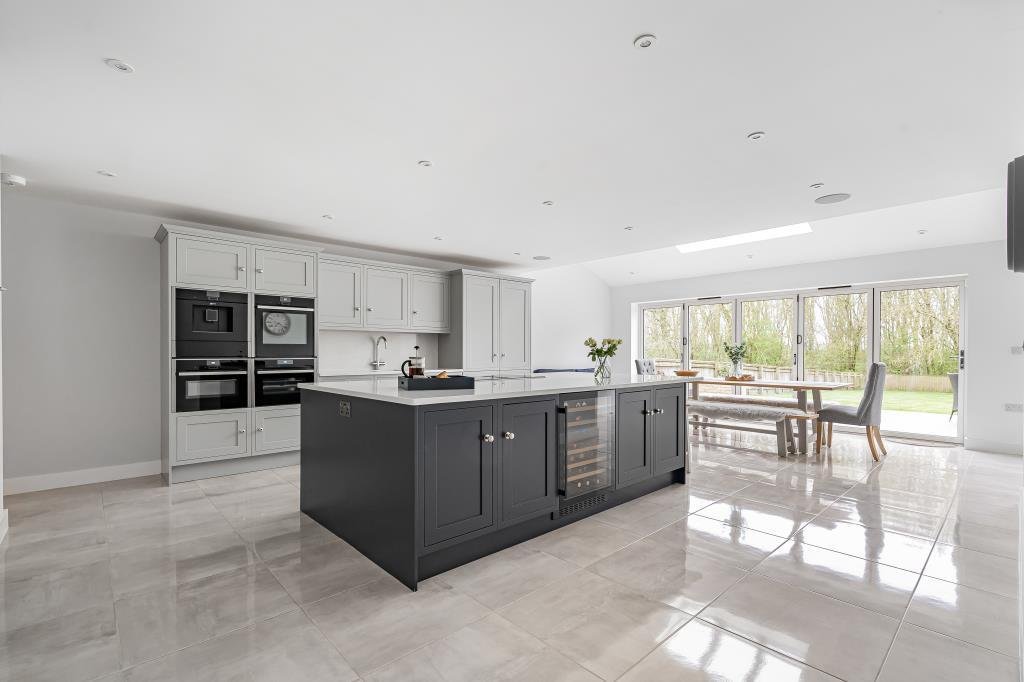 House in Wentworth, England 3 - 17627845