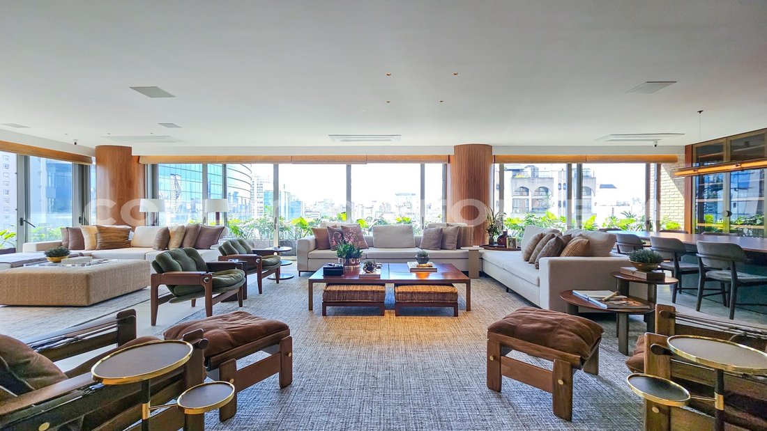 Condo in São Paulo, State of São Paulo, Brazil 5 - 17636015