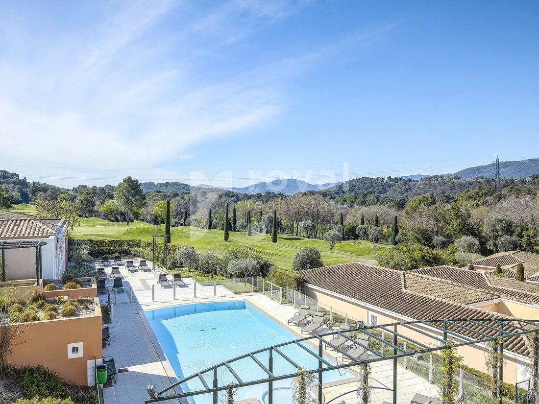 Apartment in Mougins, Provence-Alpes-Côte d'Azur, France 1 - 17627766