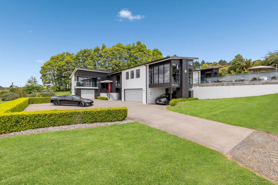 House in Whitford, Auckland, New Zealand 3 - 15239579