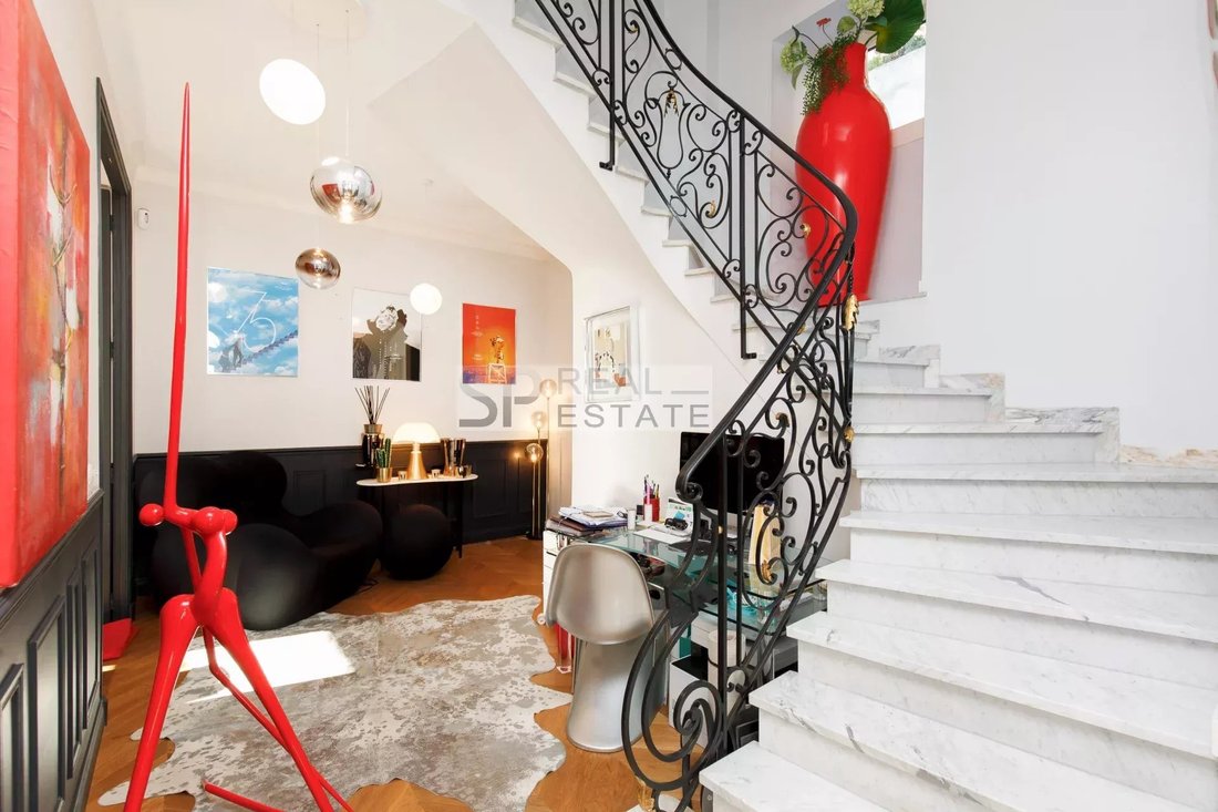 Villa in Cannes, Provence-Alpes-Côte d'Azur, France 3 - 16667273