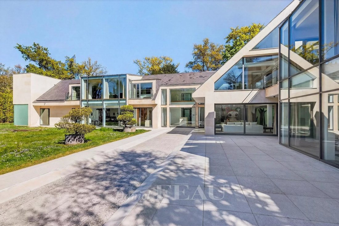 House in Les Bures, Garches, France 1 - 15595500