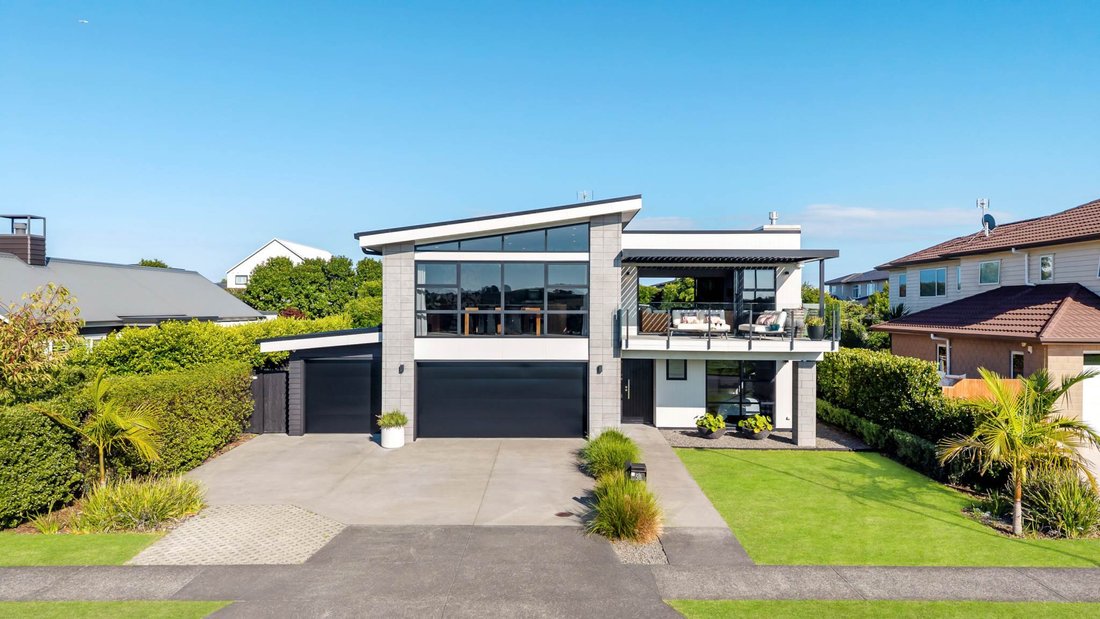 House in Beachlands, Auckland, New Zealand 3 - 17641026