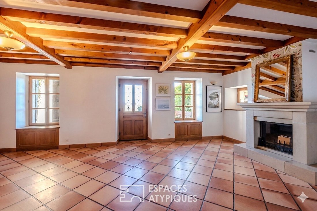Villa in Farges, Auvergne-Rhône-Alpes, France 4 - 16728174