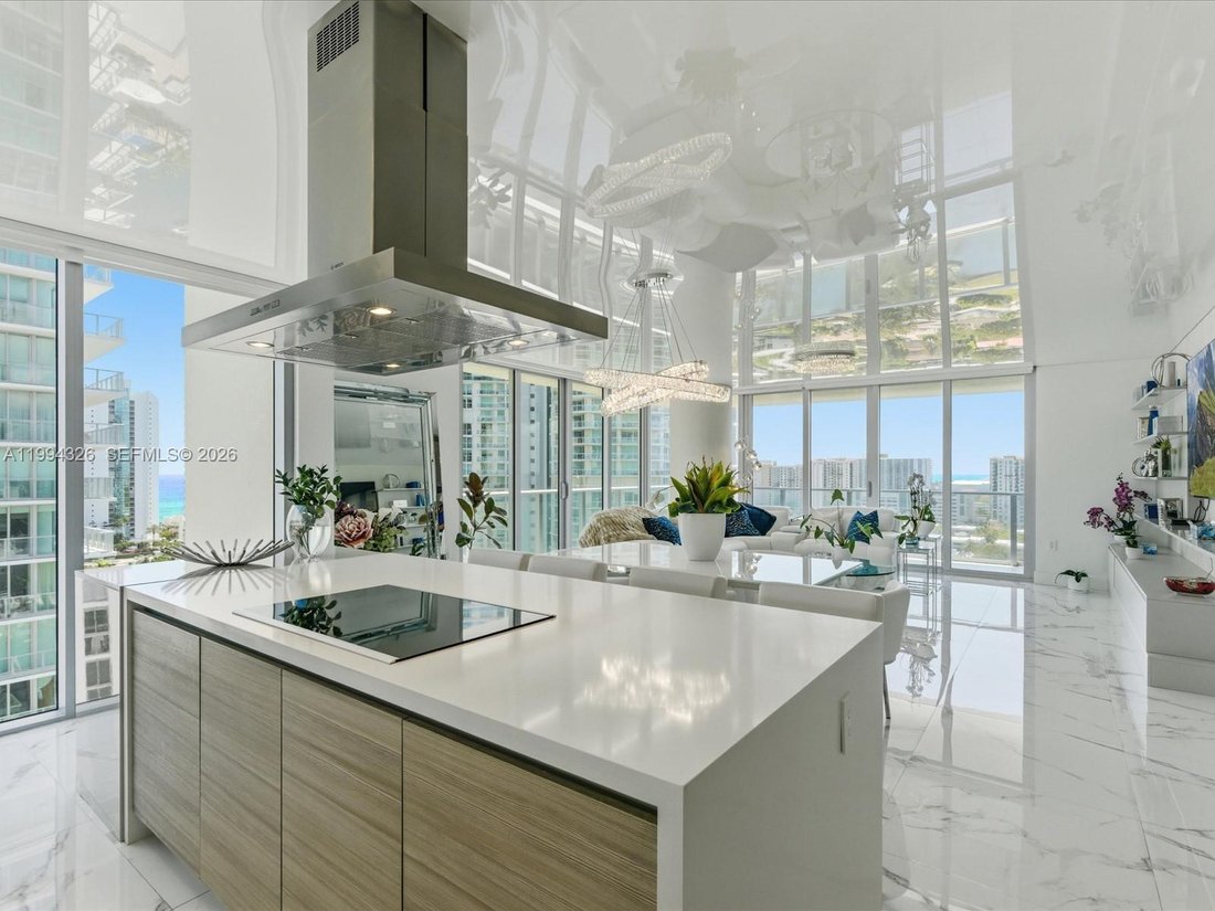 Condo in Sunny Isles Beach, Florida, United States 5 - 17631041