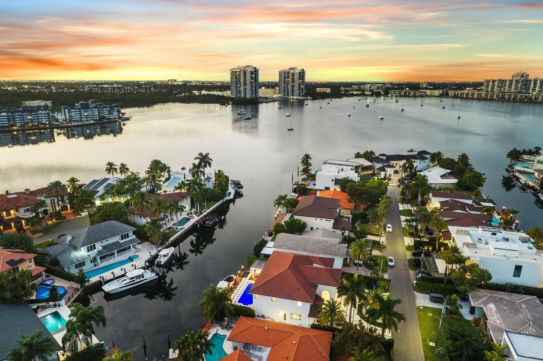 Haus in Golden Beach, Florida, Vereinigte Staaten 3 - 17016209